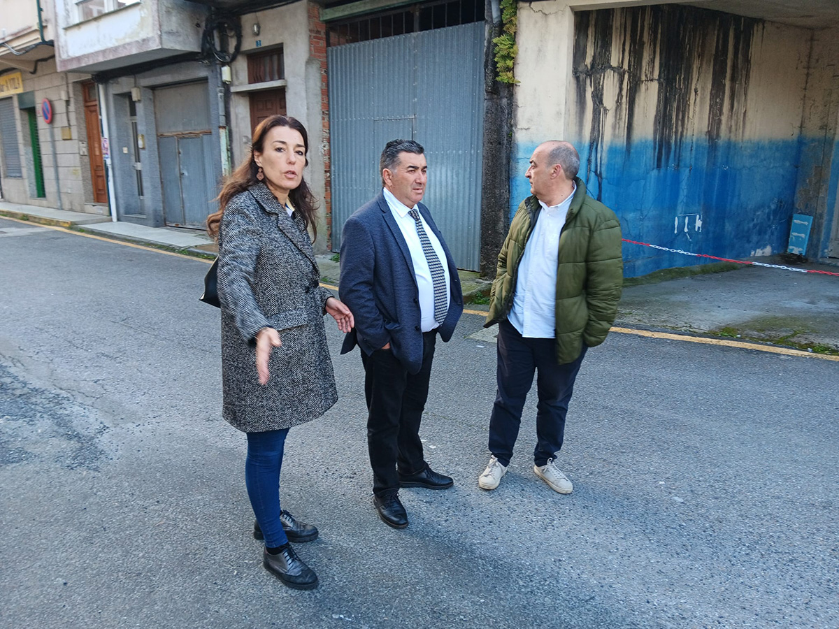 O deputado Ricardo Martínez visitou hoxe xunto coa alcaldesa, Maite Tocino, Pontecesures